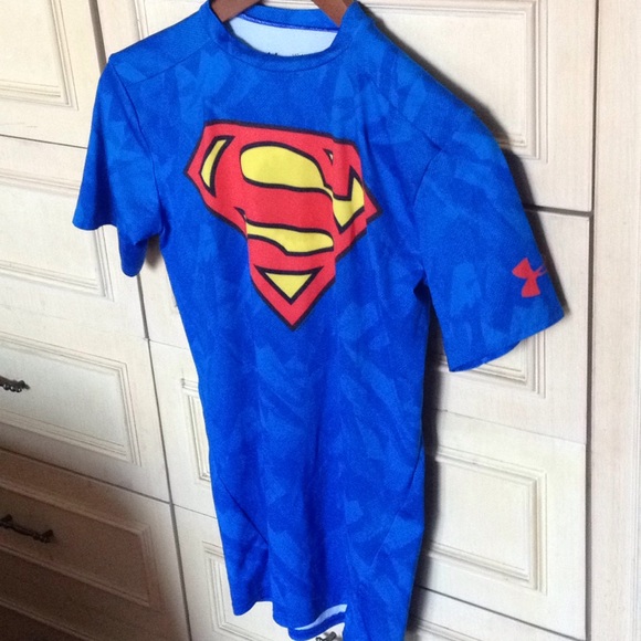 UNDER ARMOUR TOP - Picture 3 of 7